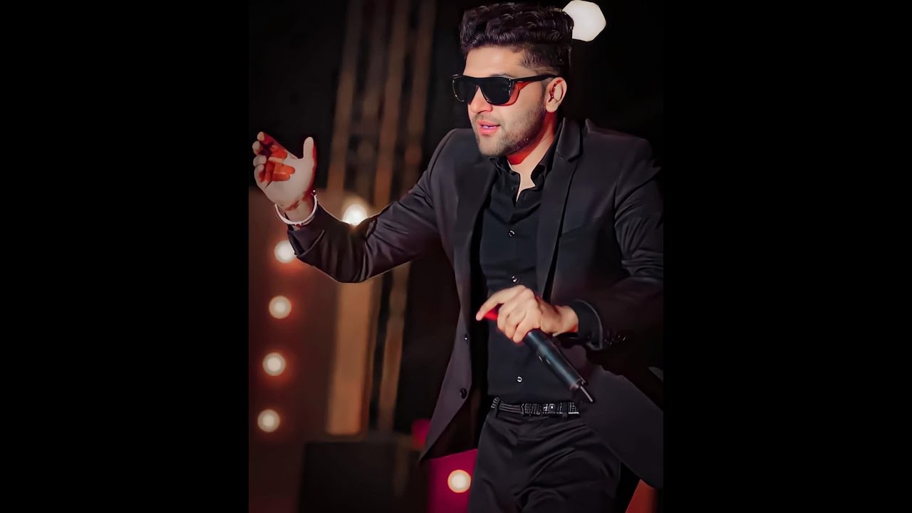 Outfit Motion Poster Guru Randhawa