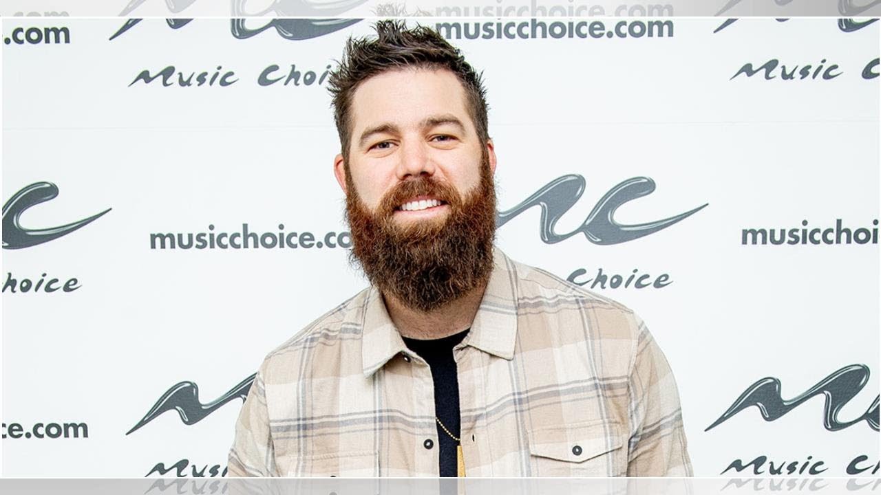 Get to Know Country Star Jordan Davis As He Plays ‘Fish and Dish’ YouTube