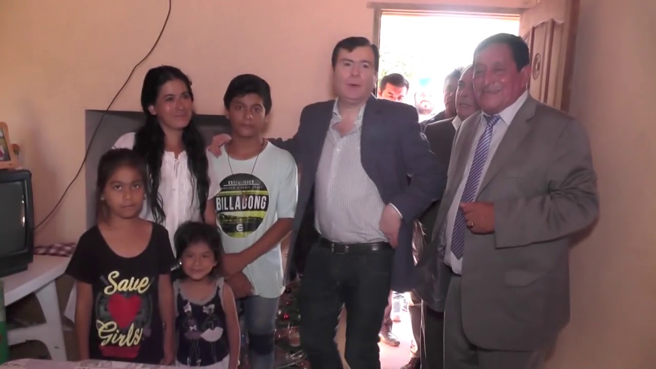 camera iphone 8 plus apk El Gobernador inauguró las primeras viviendas sociales del año