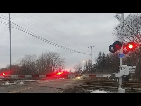 bnsf 5729 Live BNSF Oil Tanker Train Live