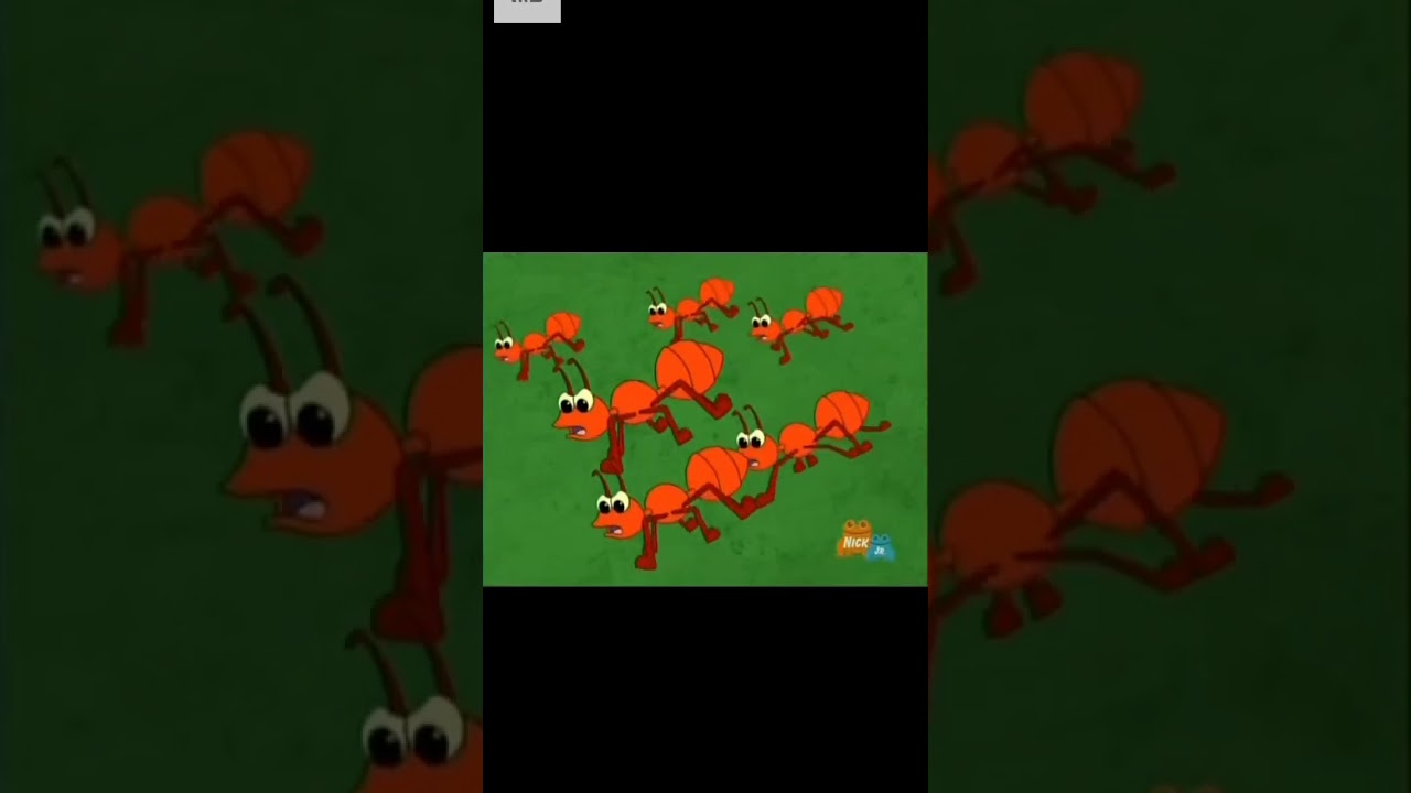 Oh No! isa the iguana stuck in the big sand hole 