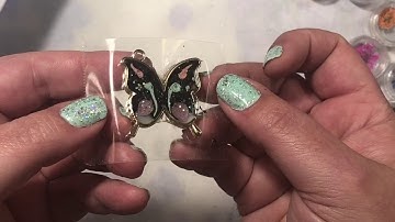 UV RESIN SPARKLING BUTTERFLY