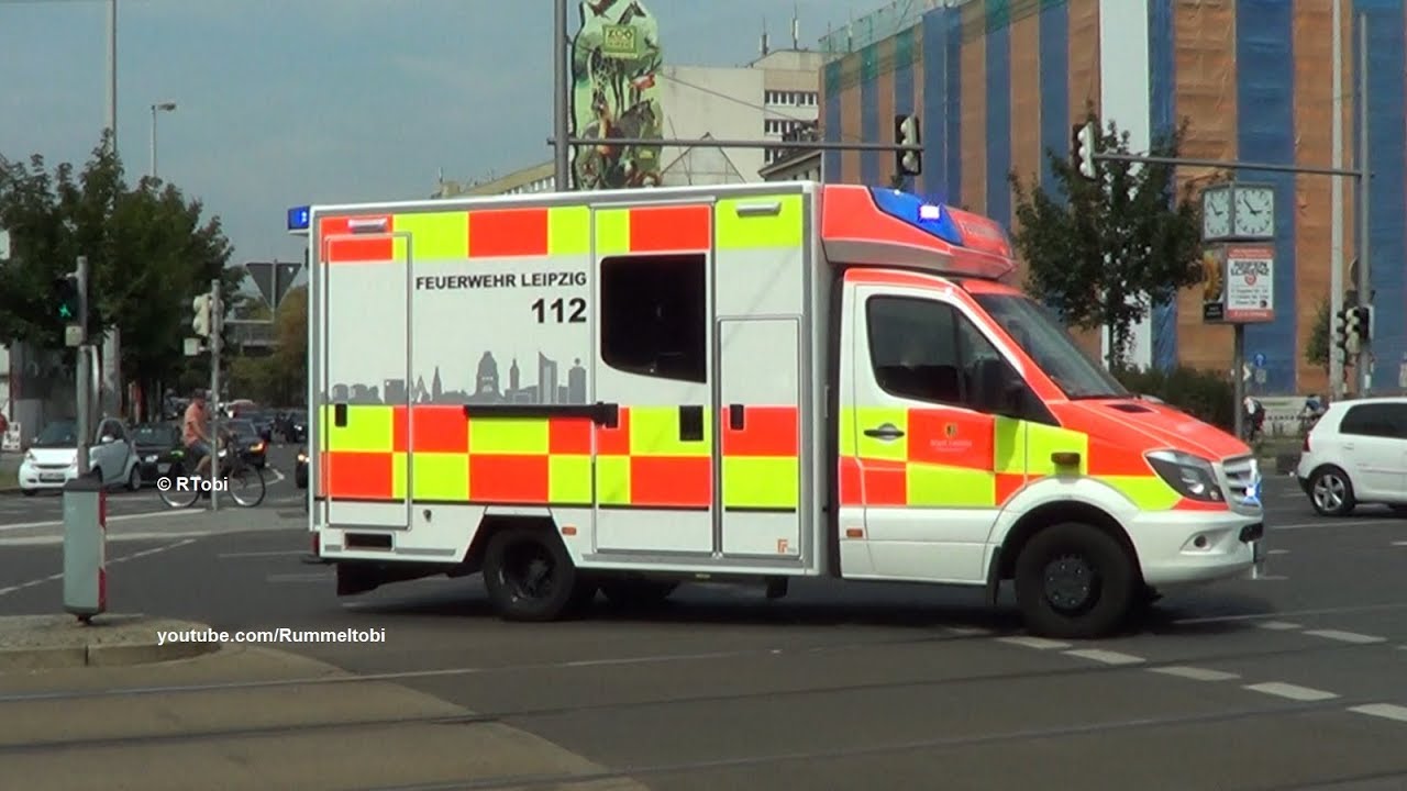 Leipzig fire department ambulance responding Leipzig BF RTW FW Mitte