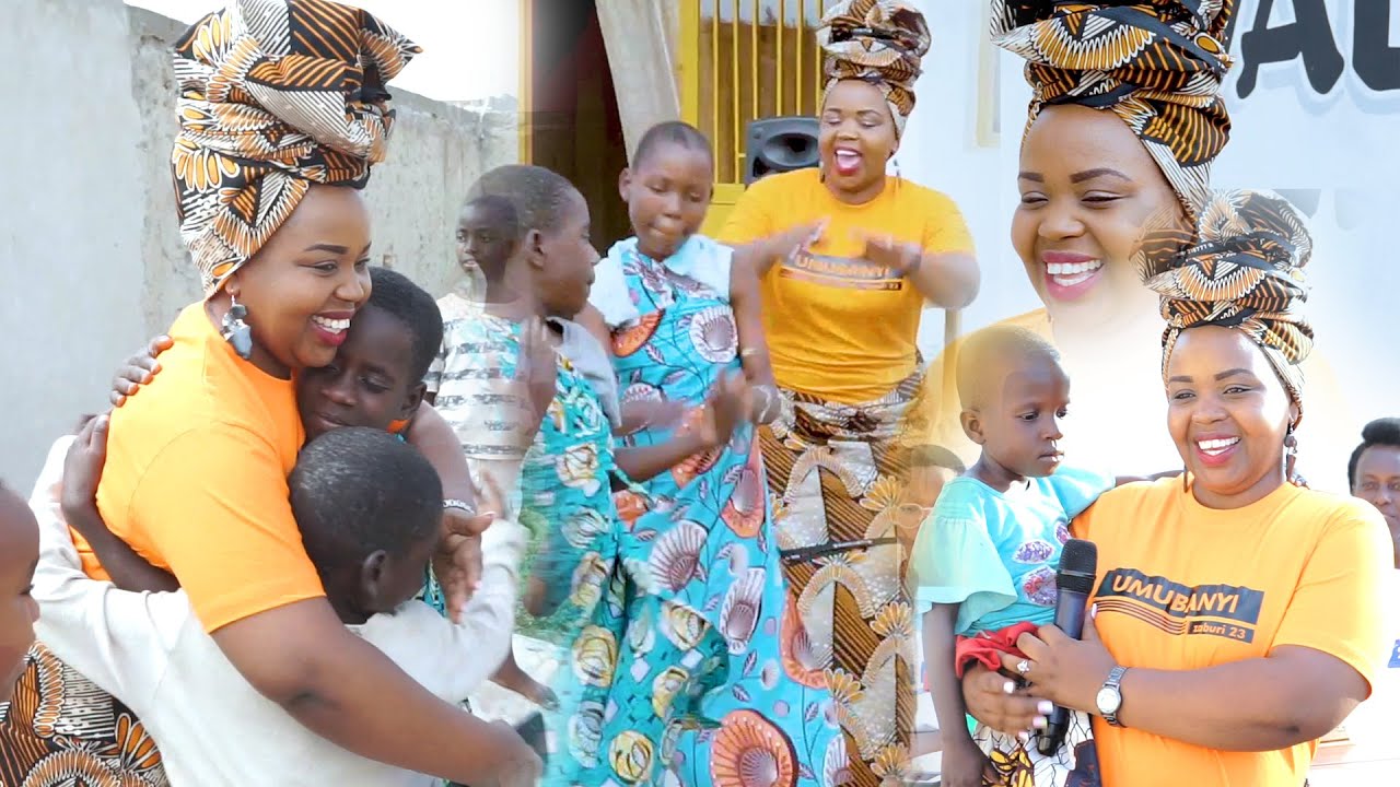 FANNY LAVINE biranse uko yifata| Abana bato bamukoreye umuti|Aratamvye birakomera nama cadeau menshi