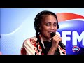 Capture de la vidéo Imany En Interview Et En Live Dans Le 16/20 Rfm