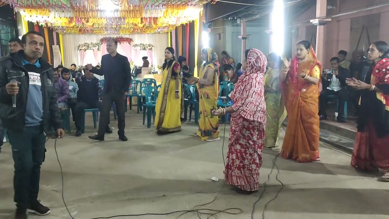 কে আমারে ডাক বাঁশিরে বাঁশি আড়ালে থাকিয়া,,,,,, সিলেটে রং ধামাইল গান শুনে ভালো লাগবে 