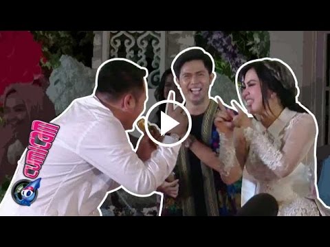 Syahrini Hempaskan Nassar dan Cakra Khan di Panggung - Cumicam  Agustus  Syahrini Hempaskan Nassar dan Cakra Khan di Panggung - Cumicam  Agustus