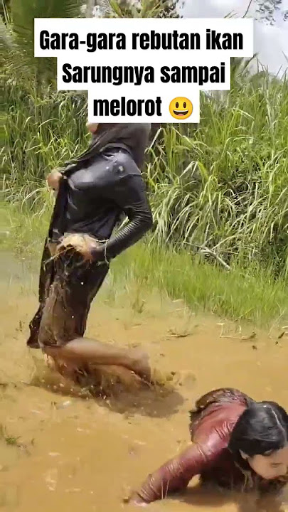 SAMPAI MELOROT SARUNGNYA NENG YULI😃