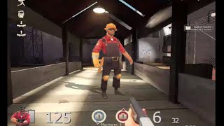 Team Fortress 2 gameplay but on lowest settings