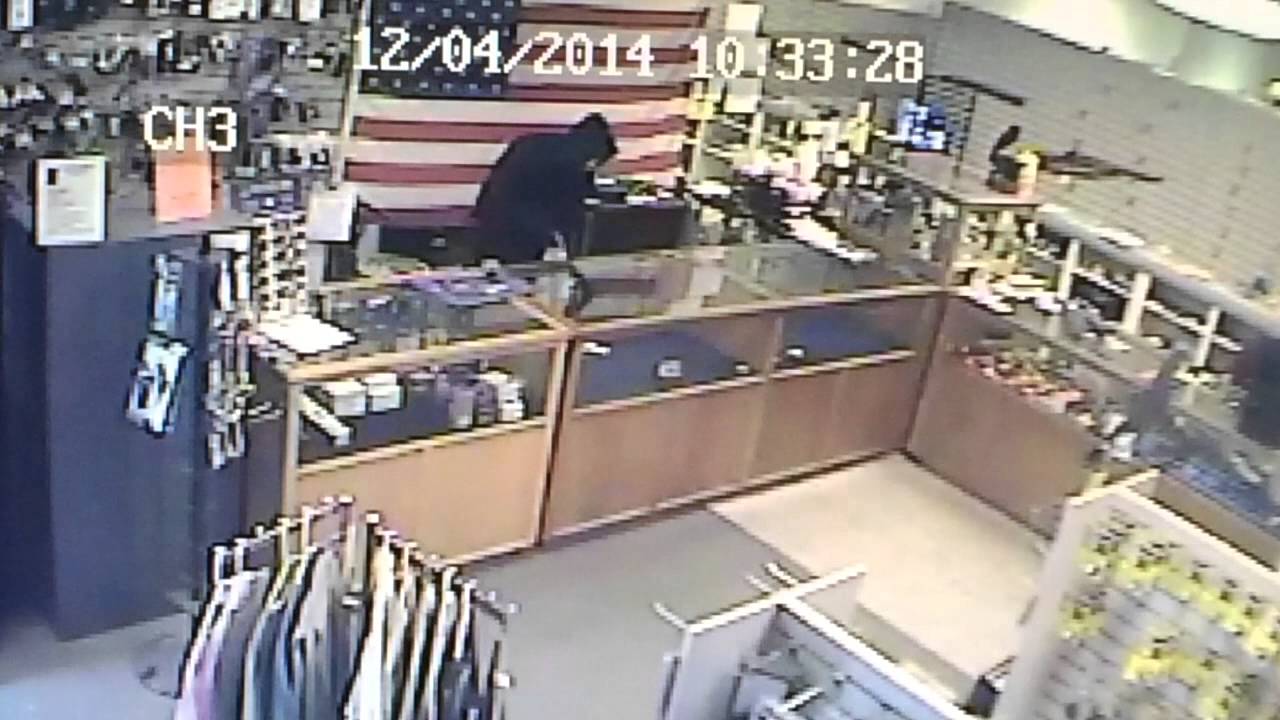 Gun store robbery; bystander injured - YouTube