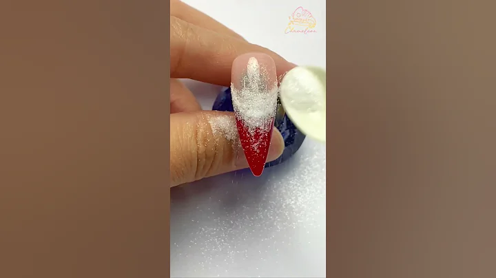 Easy Christmas nail idea 💡 #chameleon #nailart #nails #chameleonnails #christmas #christmasnail