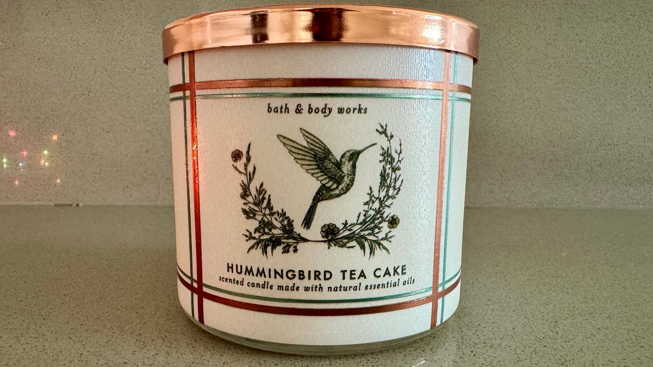 BATH & BODY WORKS HUMMINGBIRD TEA CAKE CANDLE REVIEW! 🙂 