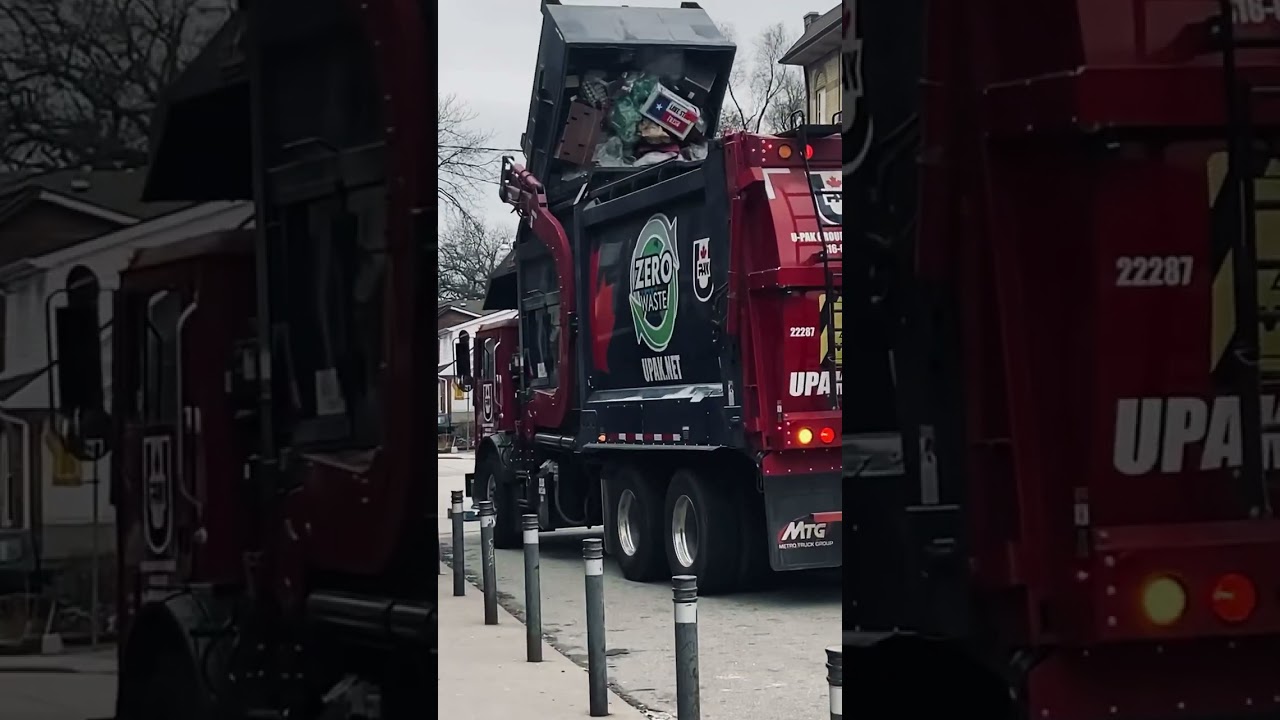 Loud Trash Truck! Squeaky too!! 😳