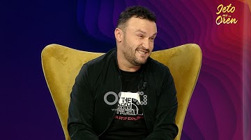 "Nuk lashë gocë pa i kënduar" Altin Sulku shkakton të qeshura në studio | Jeto me Orën