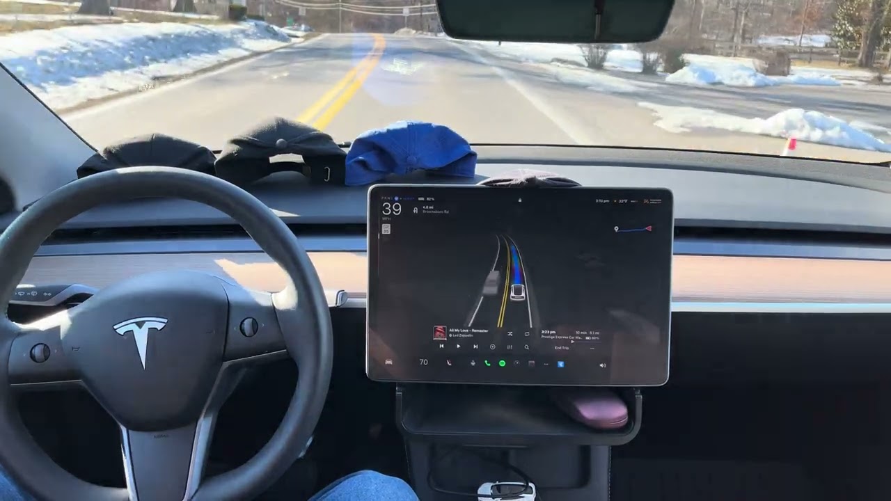 Tesla FSD 13.2.2 New Mic 1/24/25 Part 1