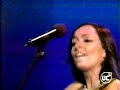 Capture de la vidéo Javiera Parra Y Los Imposibles - Festival De Viña 2002 (Completo) [720P60]