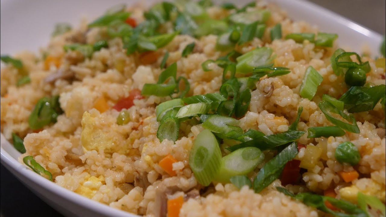 Fried rice tutorial - YouTube
