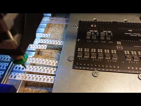 Автоматический раскладчик SMD компонентов (DIY)