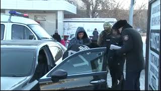 Протаранил полицейское авто – в Караганде задержали 17 хулиганов