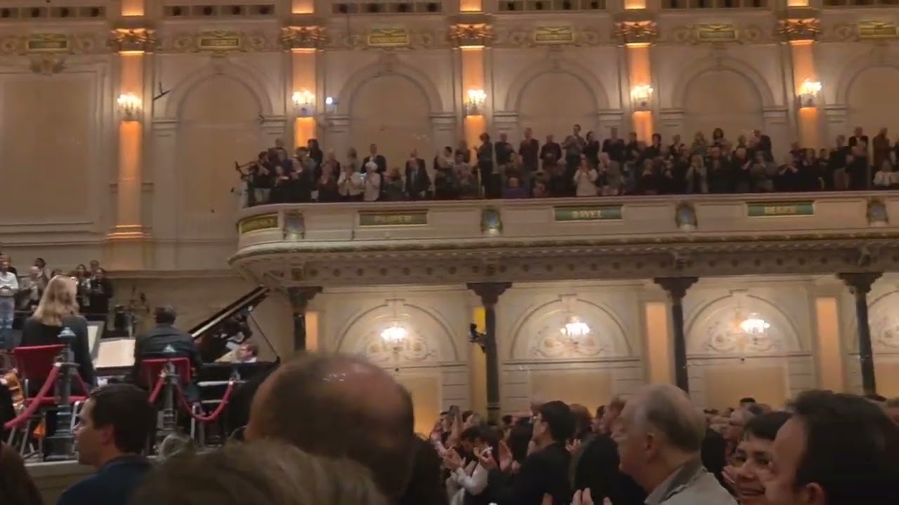  슈만피아노협주곡 | 콘세르트헤바우그랜드홀 데뷔 & 기립박수Yunchan Lim at Concertgebouw | Schumann Piano Concerto Curtain Call