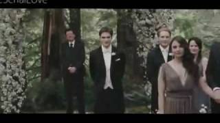 Twilight Sága-Breaking Dawn-CZ titulky(Officiální trailer)