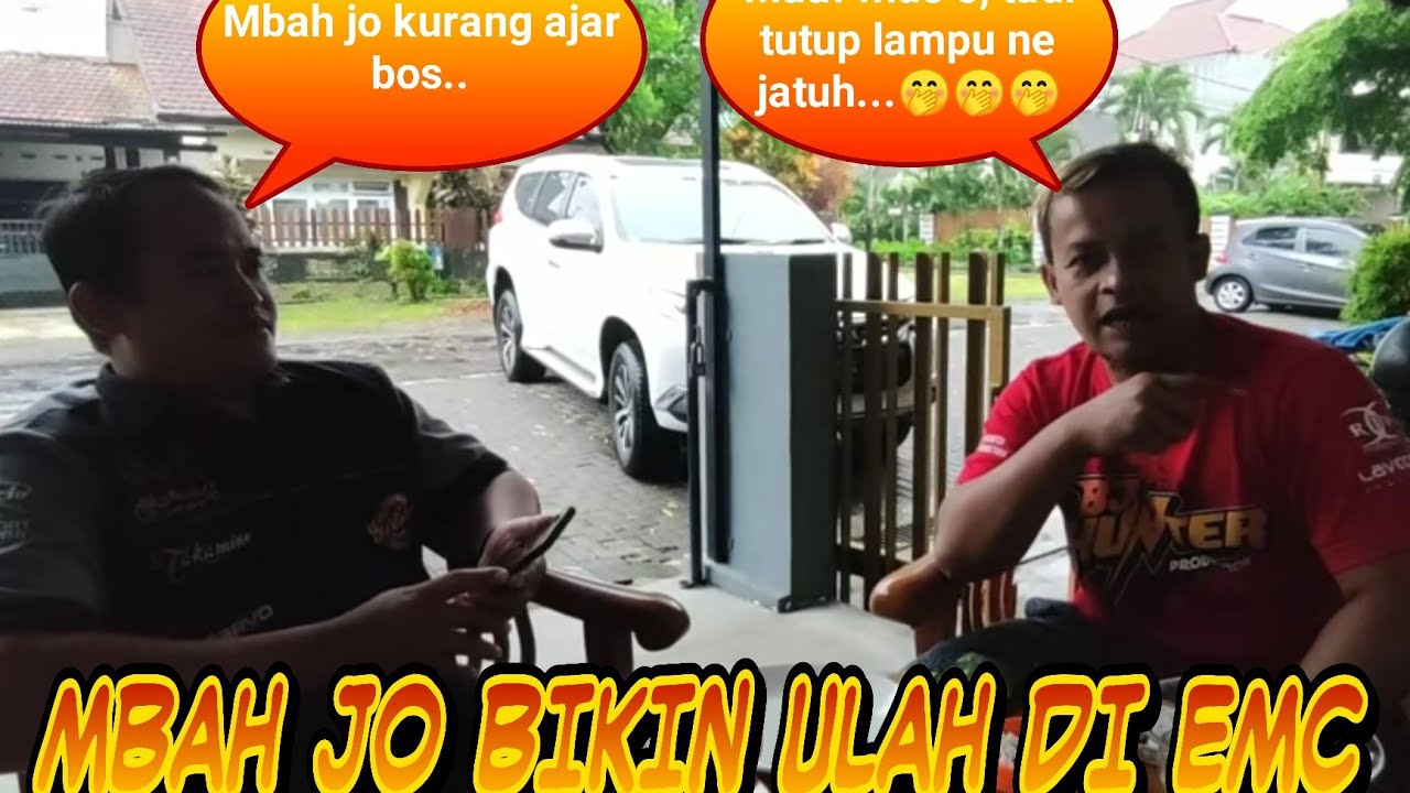 MBAH JO BIKIN ULAH, MAEN KE TOKO ALAT MUSIC EMC MALANG ,MALAH NGRUSAK LAMPU TOKO