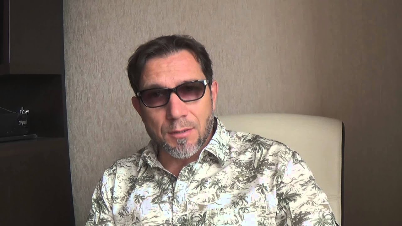 Продуктивная диссоциация и болезненное расщепление личности. - YouTube