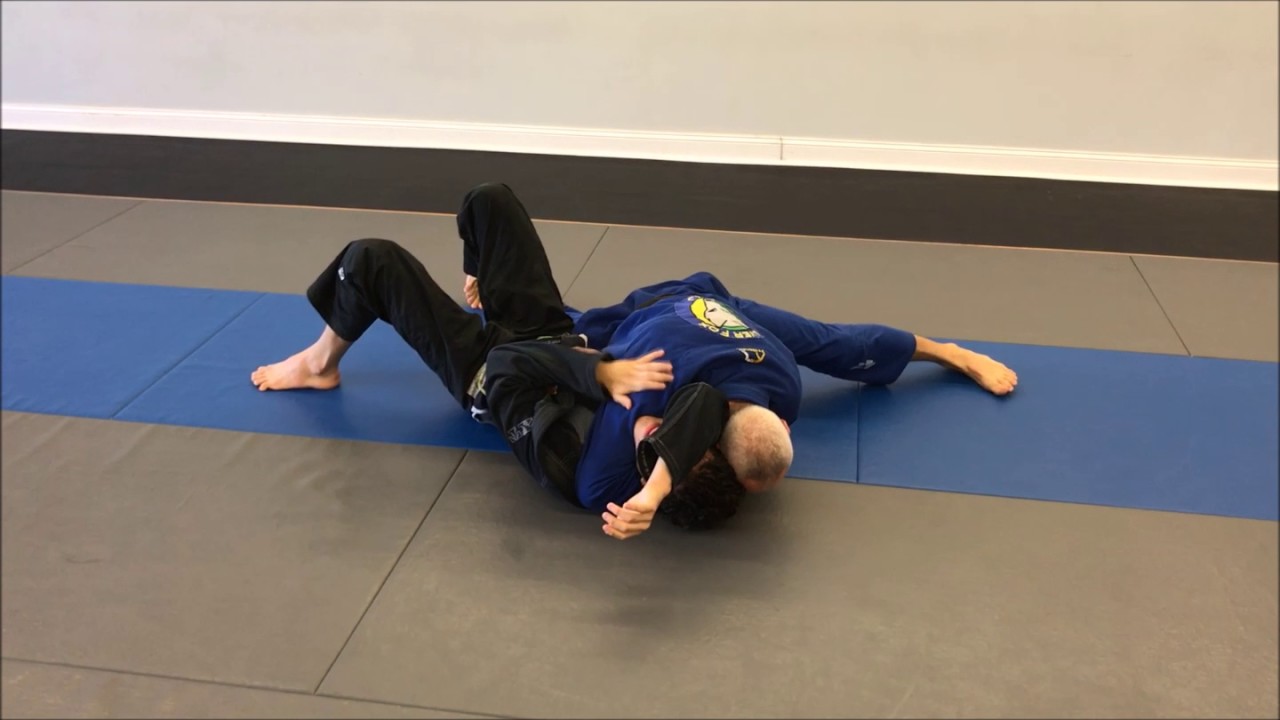 Omoplata to Arm Triangle to Arm Bar Karel "Silver Fox" Pravec YouTube