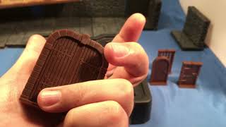 Miniature Monday Dungeon Doors Mantic Games unboxing screenshot 5