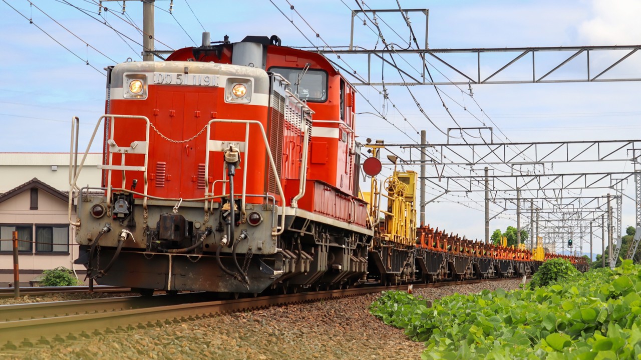 レール卸しを終え向日町に帰るDD51+ロンチキ】DD51-1191+チキ5500形