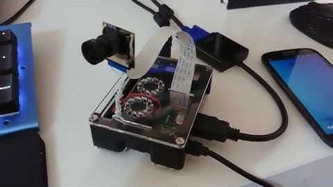 Python server on Rpi streaming live video to Android app