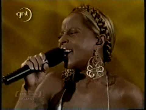 Mary J. Blige - Family Affair (Live at Oprah) (2005) [VHS]