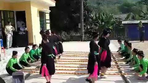 Múa sạp dân tộc Tày xã Lâm Thượng, huyện Lục Yên, tỉnh Yên Bái