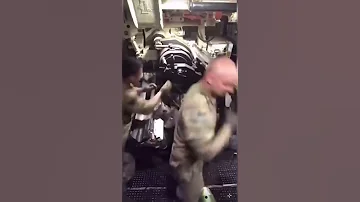 Rare Footage Of A Tank From The Inside Watch The Process Of Feeding The Shell 
