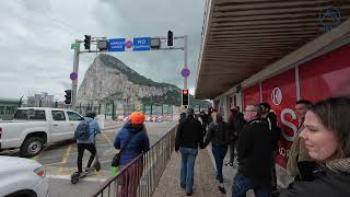 Intrarea În Gibraltar - Traversarea Pistelor Aeroportului