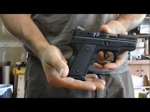 cz-2075-rami-9mm-sub-compact-handgun-review-for-concealed-carry.