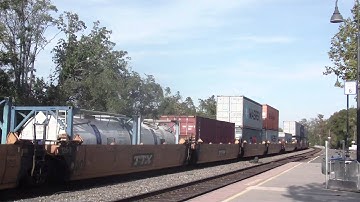 NS 228 in Hi Def at Charlottesville,VA on 10/23/11
