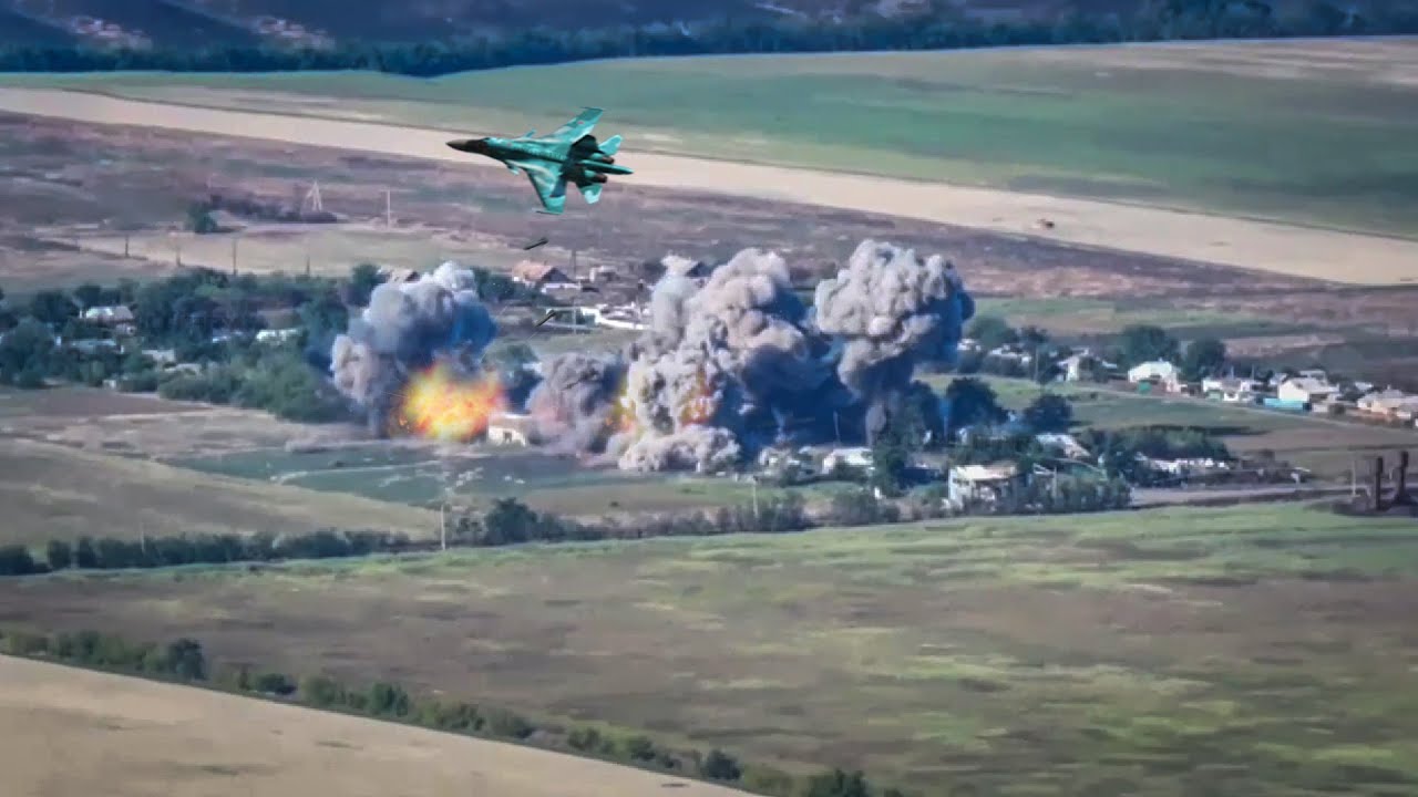 Массированные удары ФАБ-500 уничтожили командный пункт украинских БПЛА