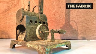 Antique rusty toy - Steam Engine - JC Unis 1950 - Full restoration