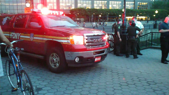 NYP EMS, FDNY EMS Conditions D4, NYC Parks PEP On Scene Of A Water Rescue