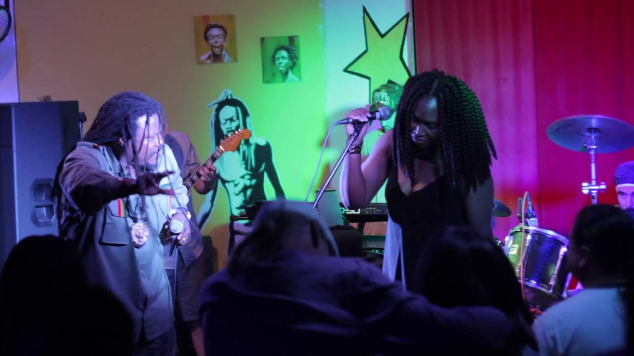 Luciano & Dub Gideon - 'Knocking on Heaven's Door' 4/22/16 (Live in San Antonio,TX)