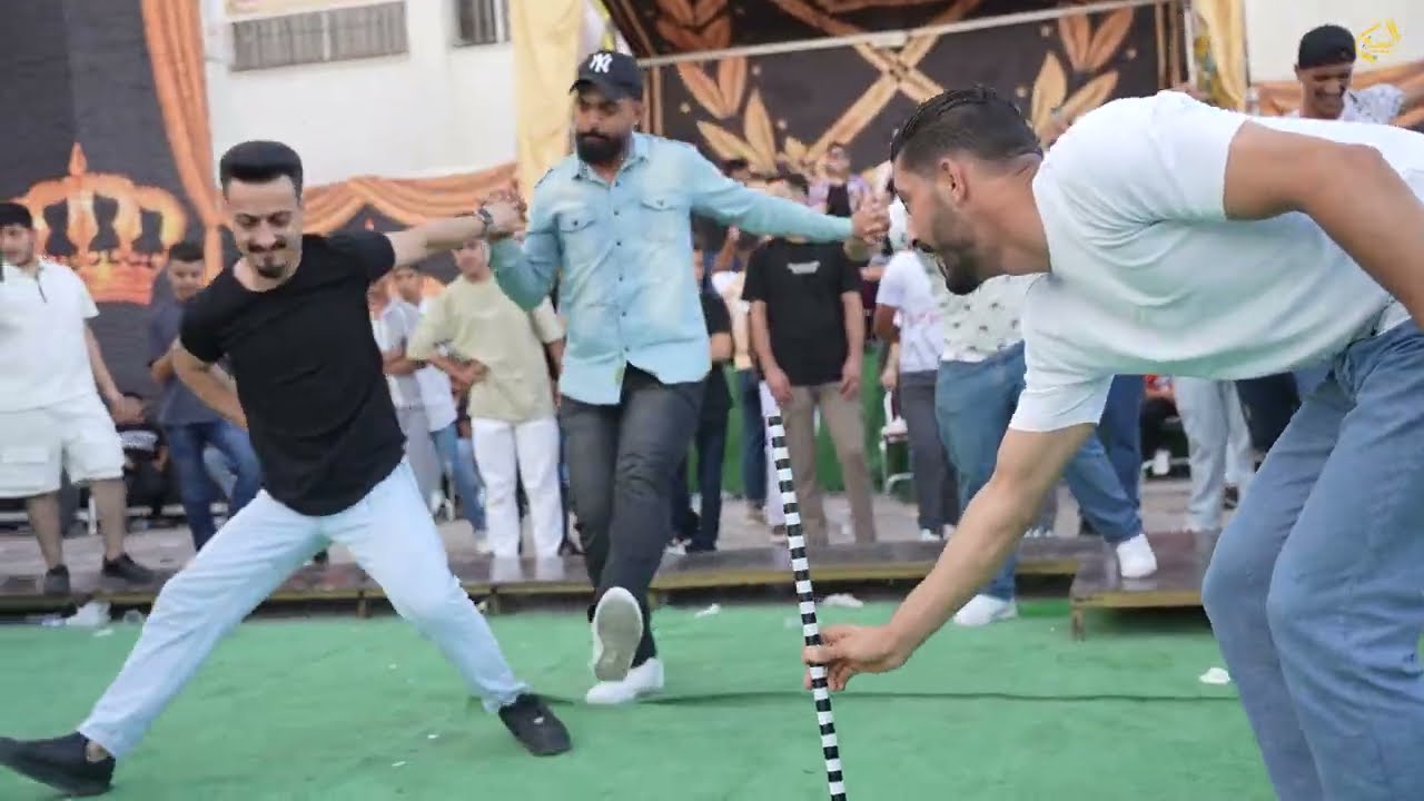 افراح ال عميرة - الفنان حمودة القواسمي / دبكة مع شباب نزال الجزء الثاني / طبول للصبح!!