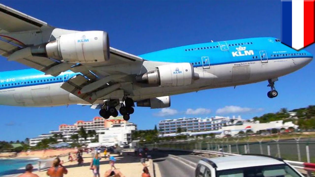 Jet Blast Kills Tourist Fence Surfing Woman At Maho Beach Blown Away By Jet Blast Tomonews