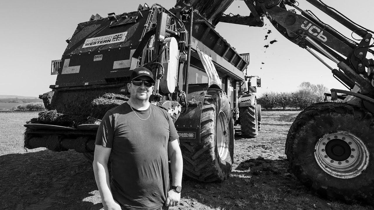 Review of the Richard Western D5150 Spreader - GC Brown Agricultural Contractors