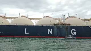 LNG Vessel AL KHAZNAH #seaman #viralvideo #seafarer #