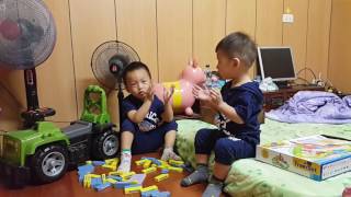 1051006鼎赫倆寶~生日快樂歌