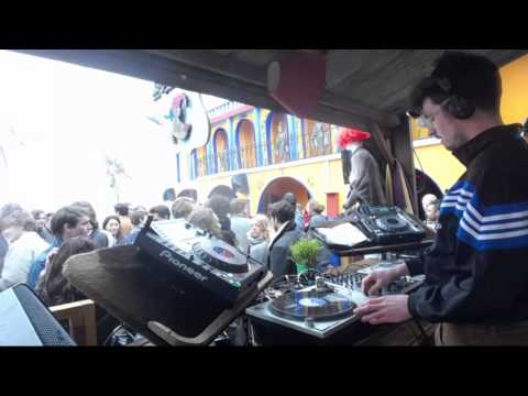 Continuous Space Time @ Barre Tijden in het Zand, Woodstock 69, Bloemendaal (13-04-2014)