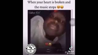 Crying while listening music🤣