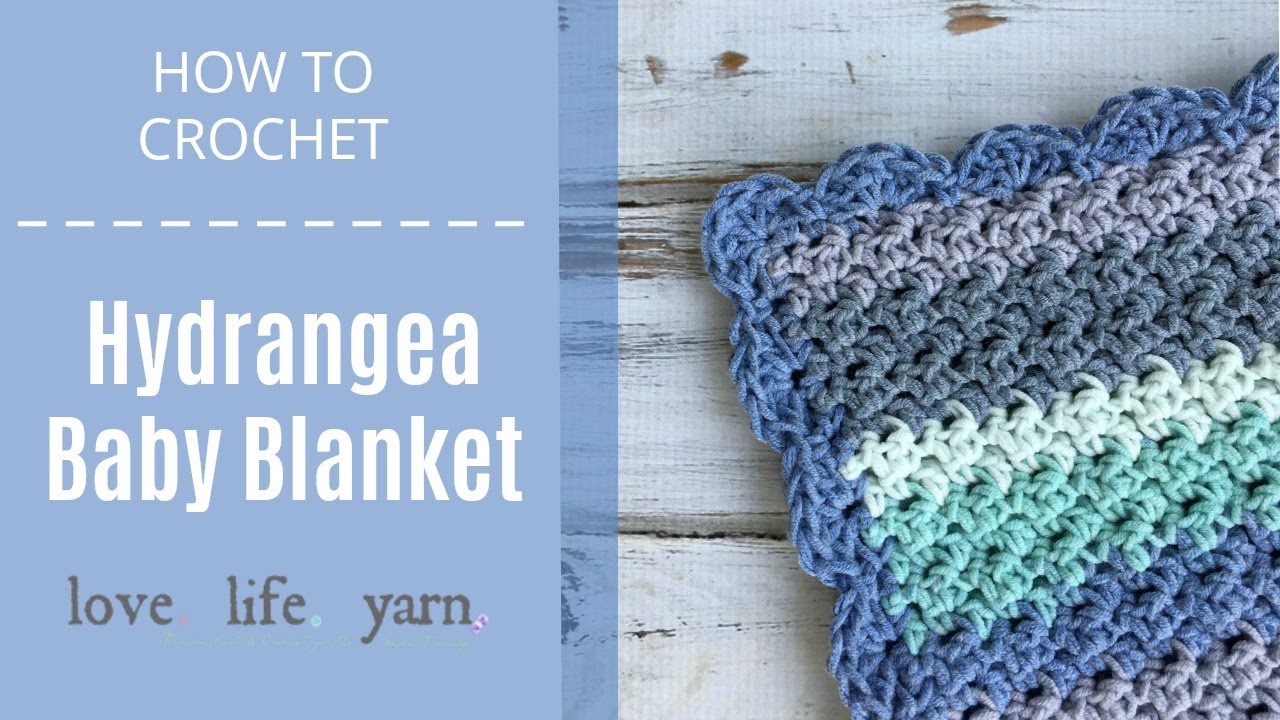 Crochet this SUPER EASY Bernat Blanket! 