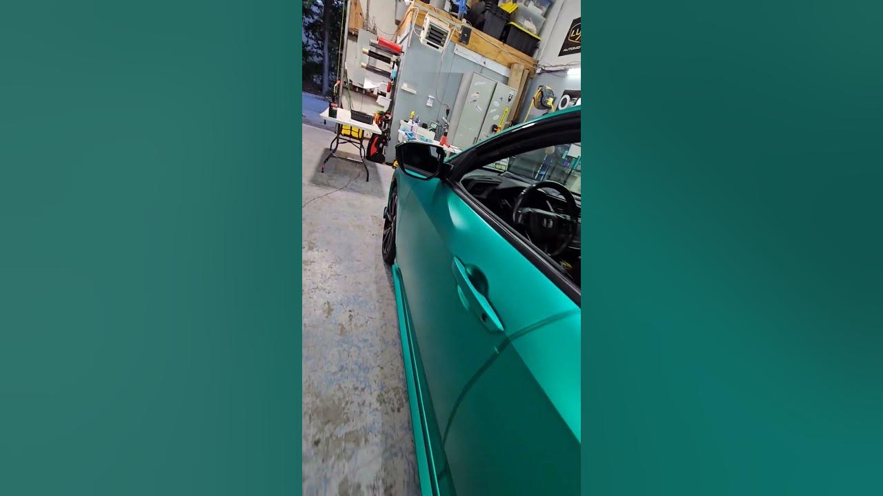 Emerald Green for the win! #757 #automobile #wrap #car #wrapstyle #shortsvideo #chrome #civic #honda